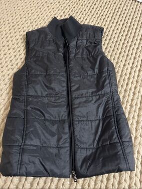 Oakley Black Quilted Puffer Vest